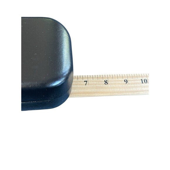 The Marc Jacobs Sunglasses Case Black Clamshell Hardcase - Picture 7 of 10